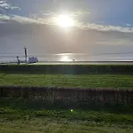 Mit Meerblick Und Grosser Loggia - Direktzugang Zur Nordsee *