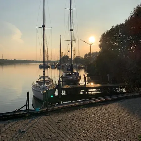 Mit Meerblick Und Grosser Loggia - Direktzugang Zur Nordsee Wilhelmshaven