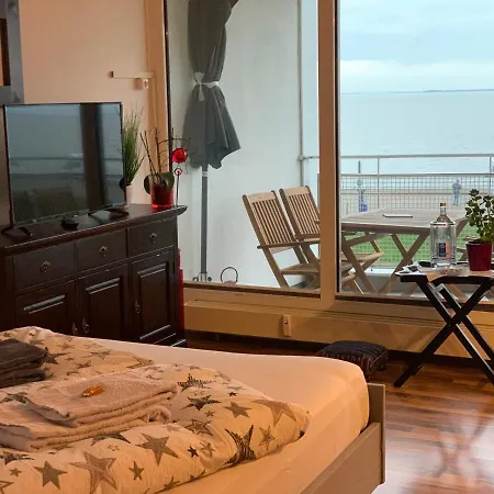 Mit Meerblick Und Grosser Loggia - Direktzugang Zur Nordsee ווילהלמסהאבן