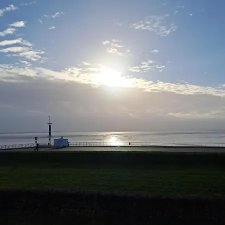 Mit Meerblick Und Grosser Loggia - Direktzugang Zur Nordsee Lägenhet
